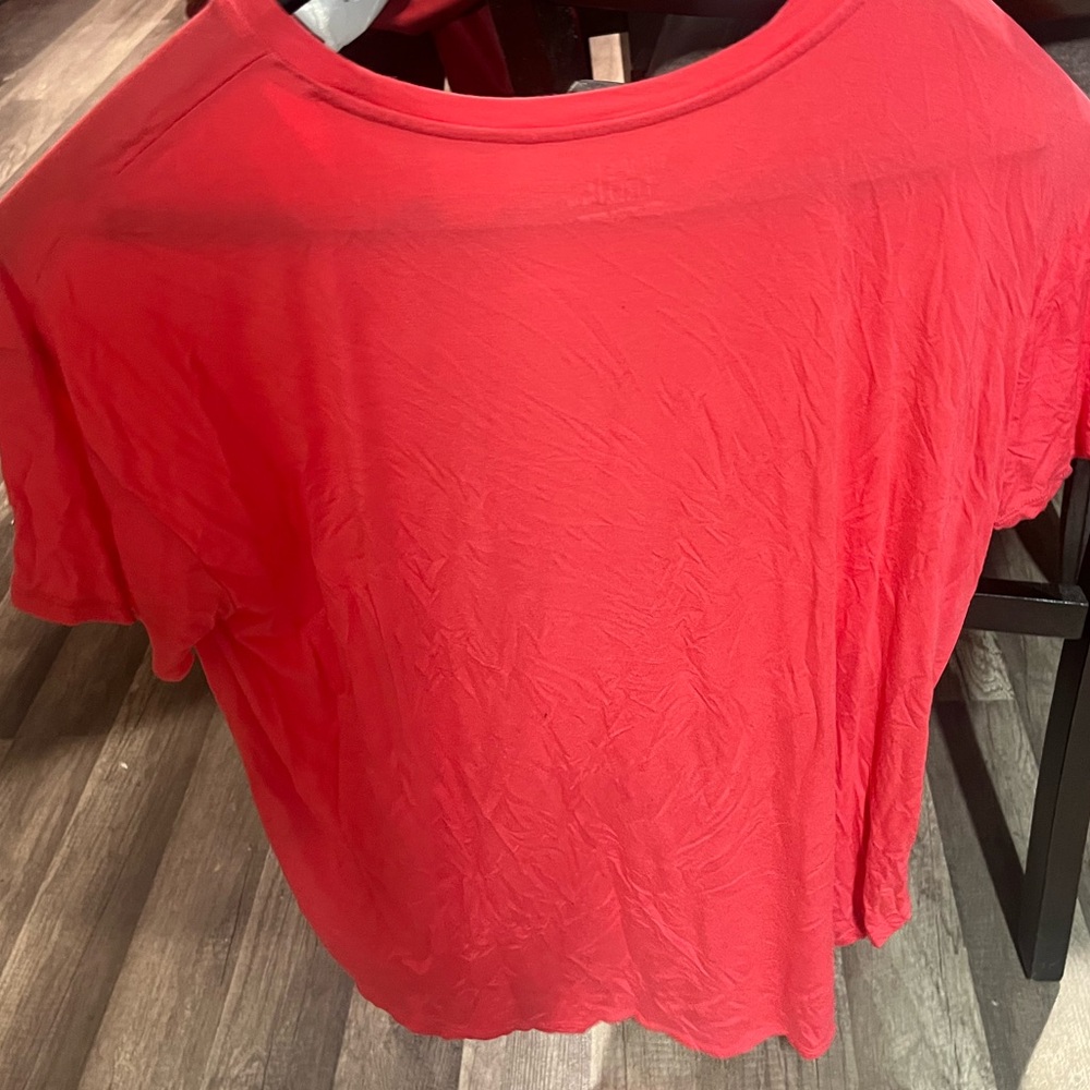 Time and Tru Bright Red Short-Sleeve Tee